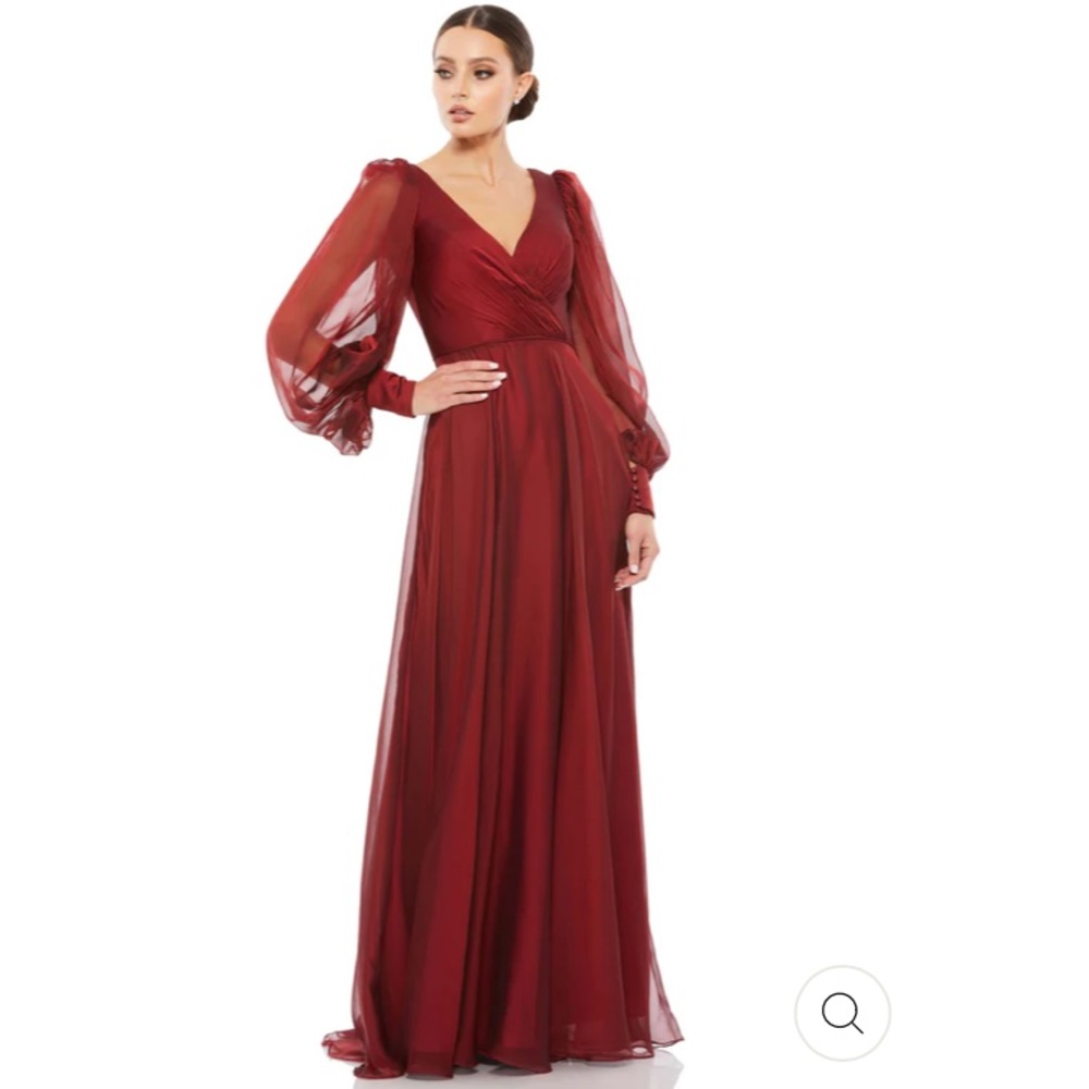 NWT MAC DUGGAL SHEER BLOUSON SLEEVE SURPLICE GOWN